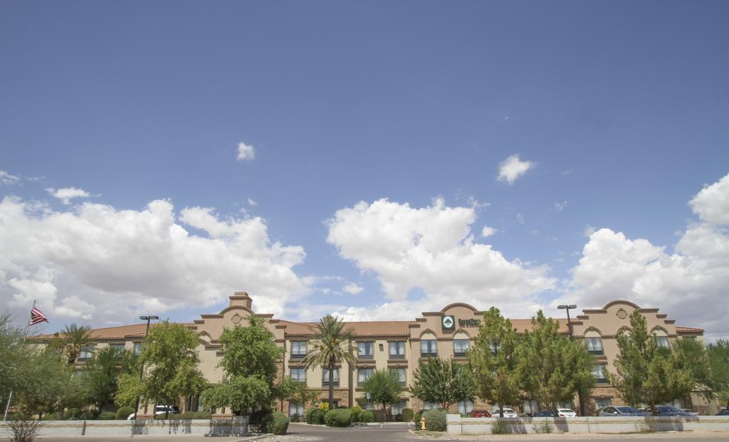 Greentree Inn And Suites Florence, Az Exterior photo